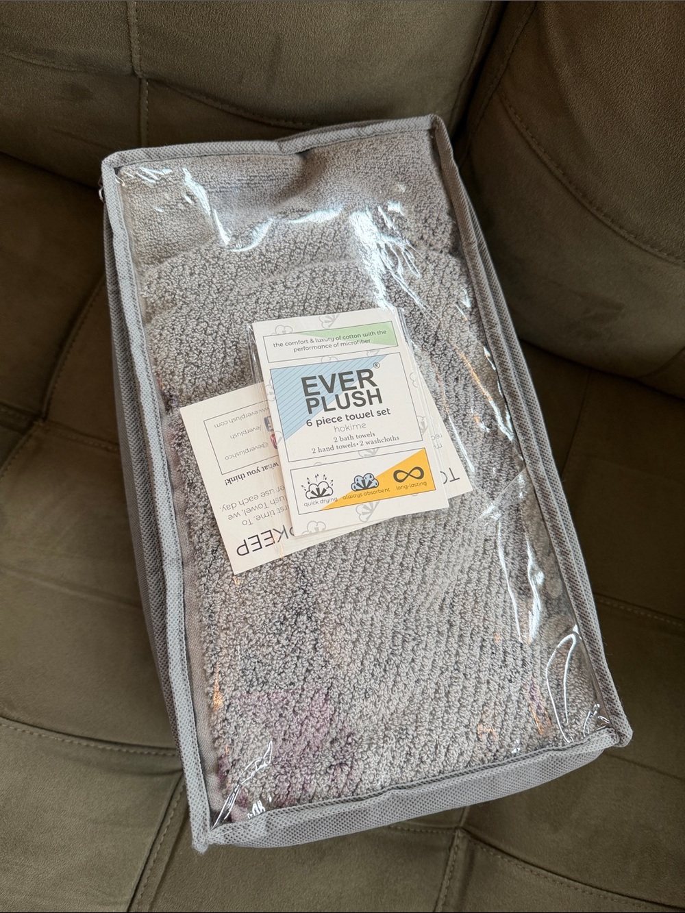 EVERPLUSH 6-Piece Towel Set in Gray - Picture 7 of 8